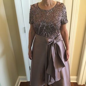 R&M Richards size 14 high low formal dress